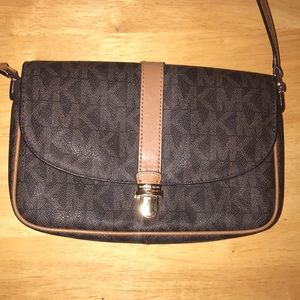 Michael Kors crossbody bag